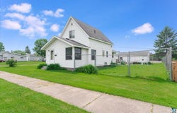 3732 E 6th St, Superior, WI 54880