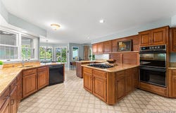 226  Crowder Point Dr, Reedville, VA 22539