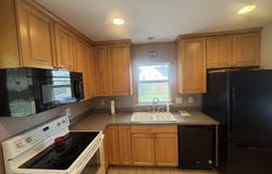 38 S Rose, Mount Clemens, MI 48043