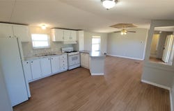 917 Austin ST, Kingsland, TX 78639