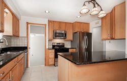1584 Mallard Drive, Mayfield Heights, OH 44124