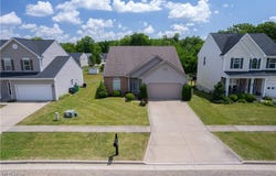 9812 Creekside Way, Streetsboro, OH 44241