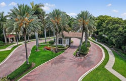 5221 Sancerre Circle, Lake Worth, FL 33463