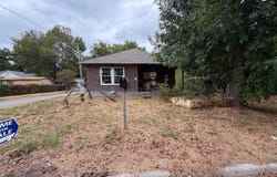 405 Charter Street, Whitesboro, TX 76273