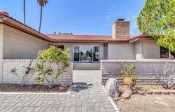 3722 S JENTILLY Lane, Tempe, AZ 85282