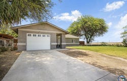 580 8th St, Westmorland, CA 92281