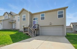 2987 Jaden Lane, Norwalk, IA 50211