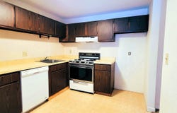 5 Brookside Drive, Exeter, NH 03833