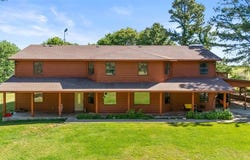 10155 Badger Lane, Stratford, OK 74872