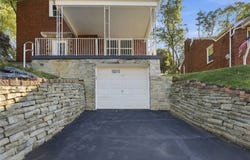 1015 Glencoe, Green Tree, PA 15220
