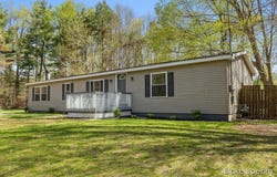 1829 Hayes Street, Marne, MI 49435