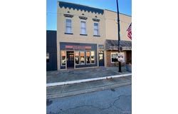 105 W State Street, Nokomis, IL 62075