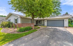 749 Foxboro Court, Saline, MI 48176