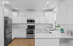 4333 NW Commons Dr, Pasco, WA 99301