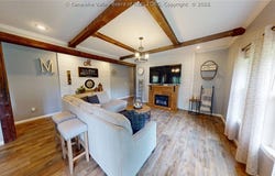 170 Mathews Mountain, Milton, WV 25541