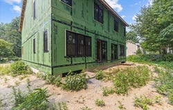 77 Colchester Point Road, Colchester, VT 05446
