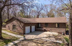 2057 E 1400 Road, Lawrence, KS 66044