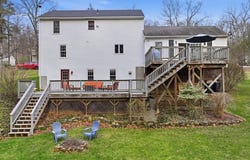 51 Clark Rd, Sturbridge, MA 01518