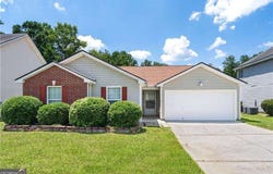 8318 Champion Trail Circle, Fairburn, GA 30123