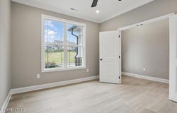 174 Poplar Ridge Place, Lenoir City, TN 37771