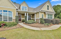 301 Ivy, Senoia, GA 30276