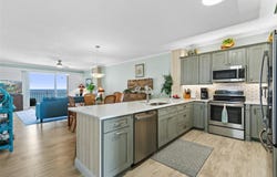 80 SURFVIEW DRIVE, PALM COAST, FL 32137