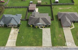 21664 Bartlett Lane, Robertsdale, AL 36567