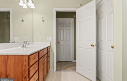 115 SHERWOOD LANE, CONSHOHOCKEN, PA 19428
