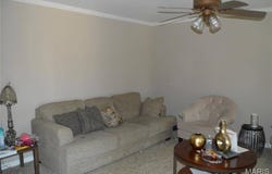 2023 Williamstown Drive, Saint Peters, MO 63376