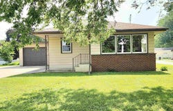 509 S Pierce Avenue, Mason City, IA 50401