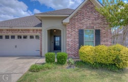 1900 Valdemar Place, Bossier City, LA 71112