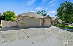2262 W Windchime Dr., Meridian, ID 83646