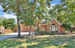 3217 Hidden Springs Drive, Corinth, TX 76210