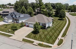 801 155th Terrace, Basehor, KS 66007
