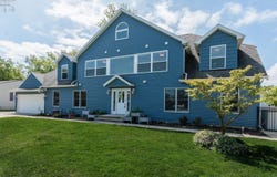 1909 N Nan Avenue, Marblehead, OH 43440-9799