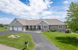 2142 Monarch Court, Sartell, MN 56377