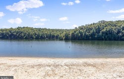105 FOREST DRIVE, CROSS JUNCTION, VA 22625