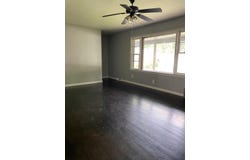 1835 S Franklin Avenue, Springfield, MO 65807
