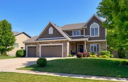 15915 Ridgemont Drive, Urbandale, IA 50323