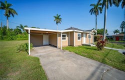 1157/ 1155 4th Way, North Fort Myers, FL 33903