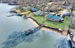 1020 Flymm Smith Road, Waterloo, SC 29684