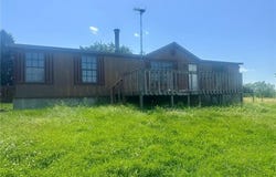 32 SW 650th Road, Warrensburg, MO 64093