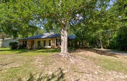 805 Hide A Way Lane, Carriere, MS 39426