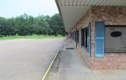 821 S Main Street, Winnsboro, TX 75494