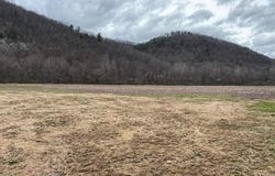 STUMP Lane, MOOREFIELD, WV 26836