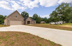 567 Moselle-Seminary Rd, MOSELLE, MS 39459