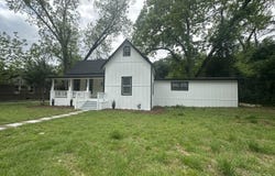 503 S Dooly, Montezuma, GA 31063