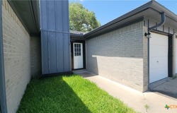 413 Stone Gate Drive, Victoria, TX 77904
