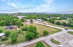 S Oak Ave, Mineral Wells, TX 76067