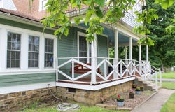 703 S 5th St, McAlester, OK 74501